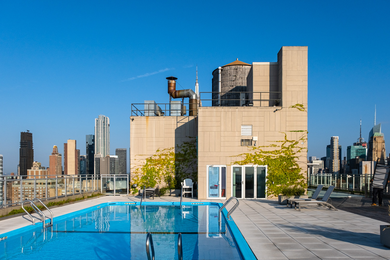 Murray Hill Rooftop Pool