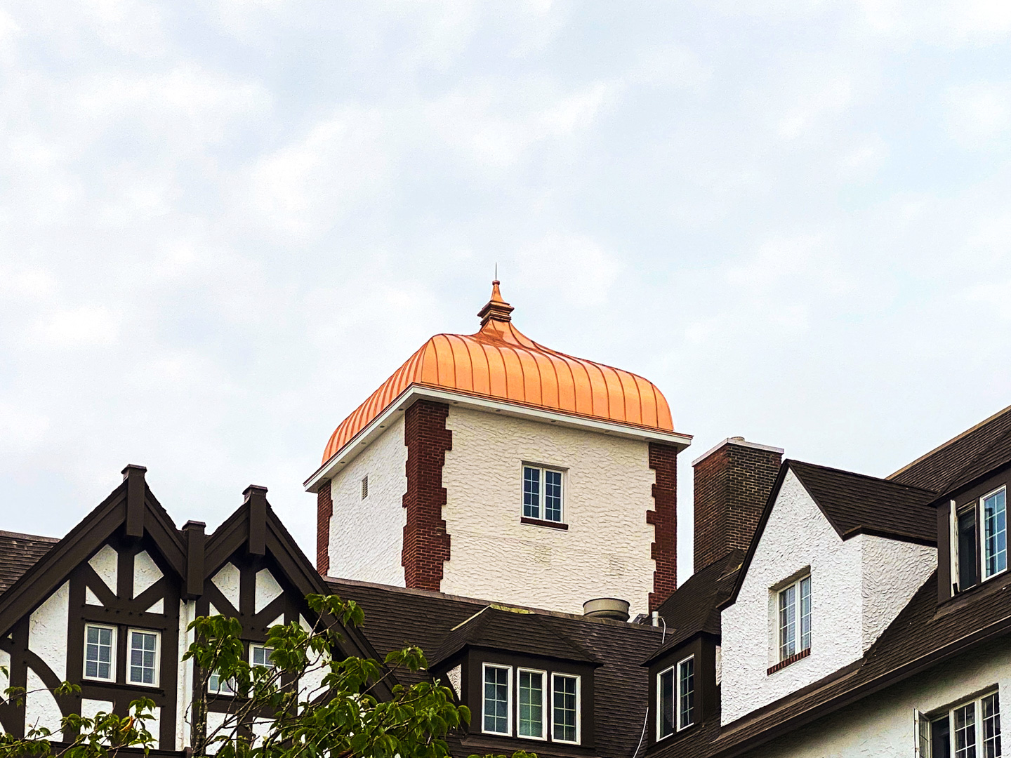 Montauk Manor Facade